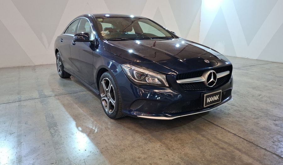 Mercedes Benz Clase Cla 1.6 CLA 200 SPORT DCT Coupe 2018
