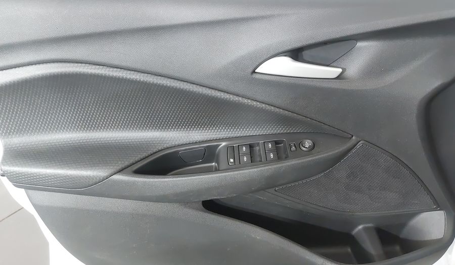 Chevrolet Onix SEDAN LTZ TB Sedan 2024