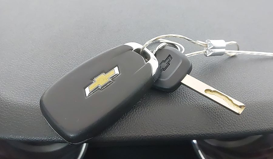 Chevrolet Onix SEDAN LTZ TB Sedan 2024