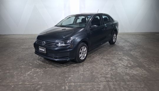 Volkswagen • Vento