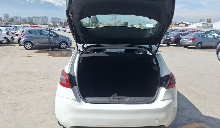 Peugeot 308 1.2 PURETECH 130 HP ACTIVE Hatchback 2021