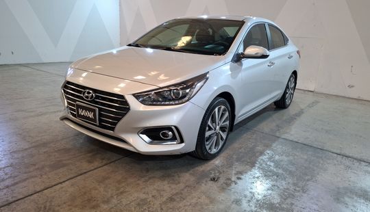 Hyundai • Accent