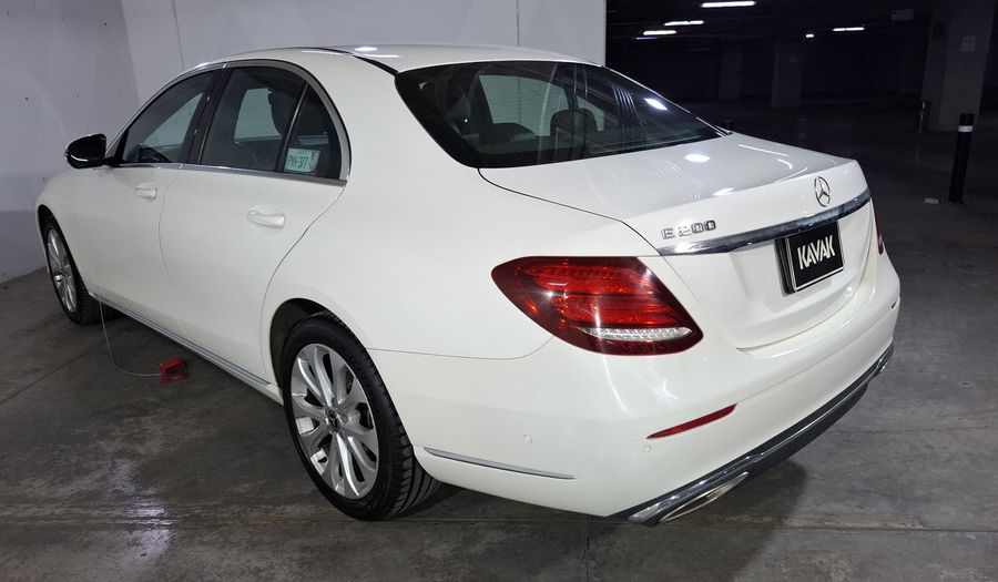 Mercedes Benz Clase E 2.0 200 EXCLUSIVE AUTO Sedan 2020