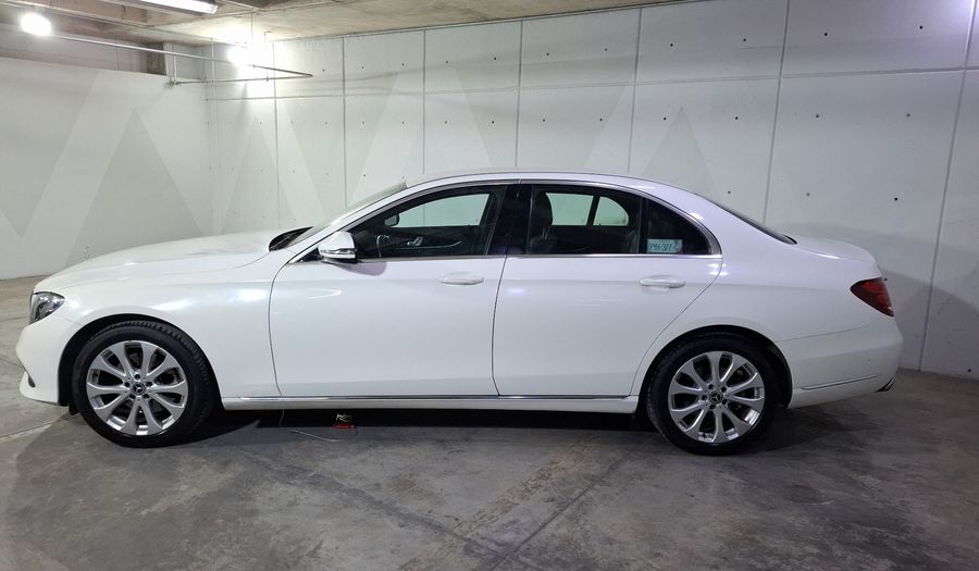 Mercedes Benz Clase E 2.0 200 EXCLUSIVE AUTO Sedan 2020