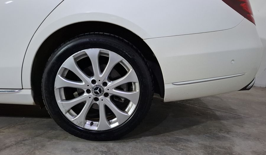 Mercedes Benz Clase E 2.0 200 EXCLUSIVE AUTO Sedan 2020