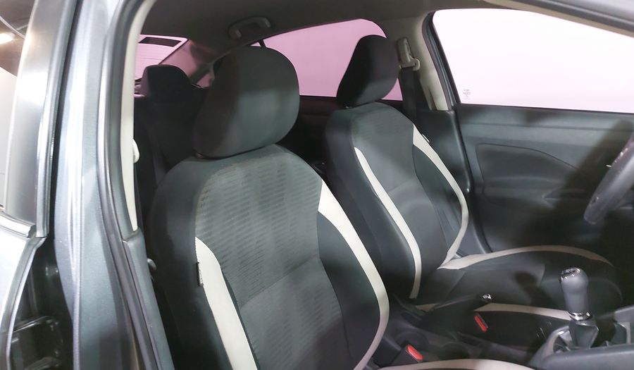 Nissan Versa 1.6 ADVANCE Sedan 2022