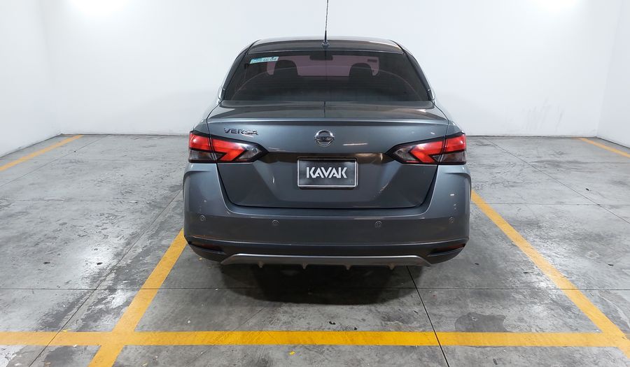 Nissan Versa 1.6 ADVANCE Sedan 2022
