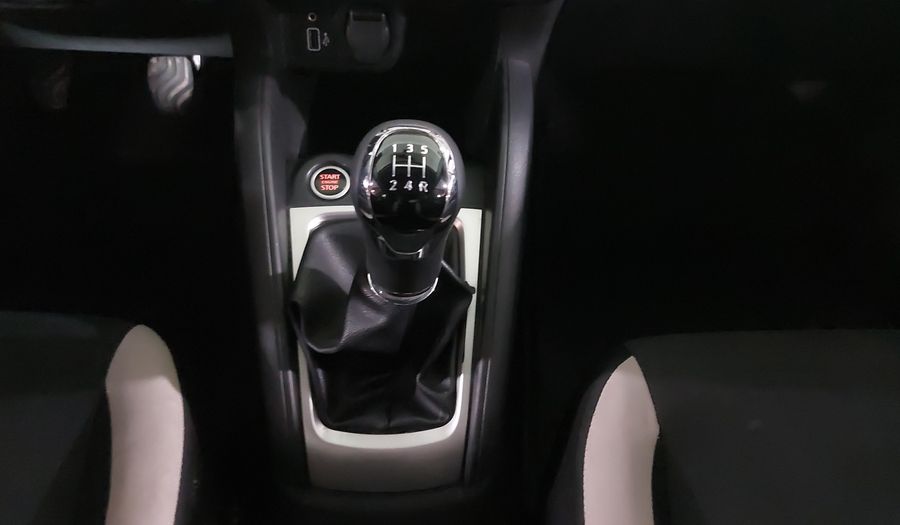 Nissan Versa 1.6 ADVANCE Sedan 2022