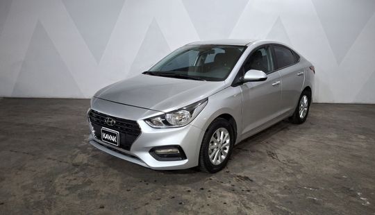 Hyundai • Accent