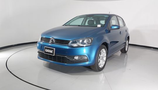 Volkswagen • Polo