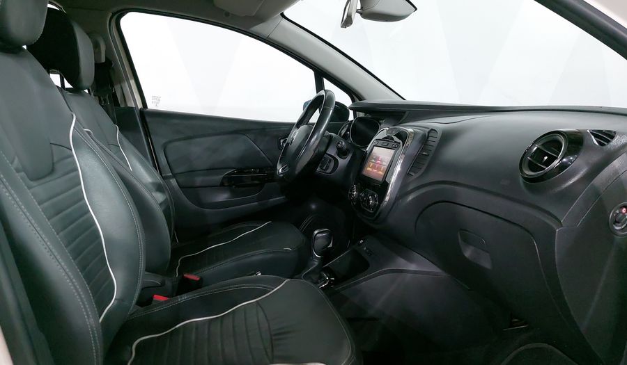 Renault Captur 2.0 ICONIC AUTO Hatchback 2018