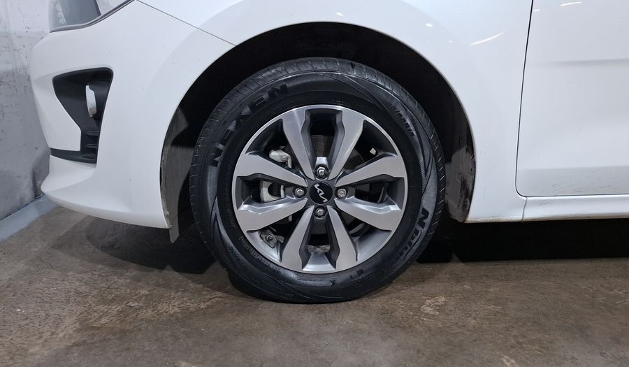 Kia Rio 1.6 LX Hatchback 2022