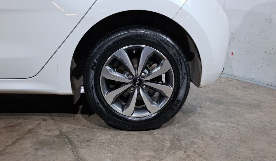 Kia Rio 1.6 LX Hatchback 2022