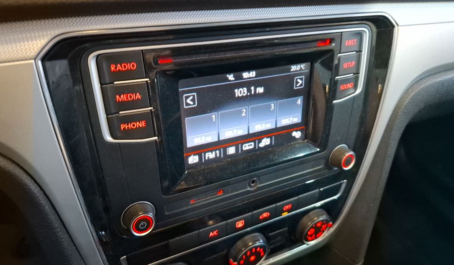 Volkswagen Passat 2.5 COMFORTLINE Sedan 2016