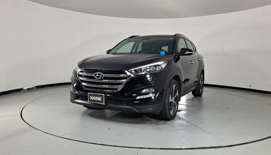 Hyundai • Tucson