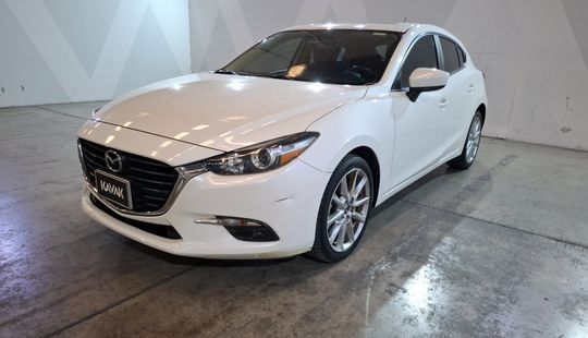 Mazda • Mazda 3