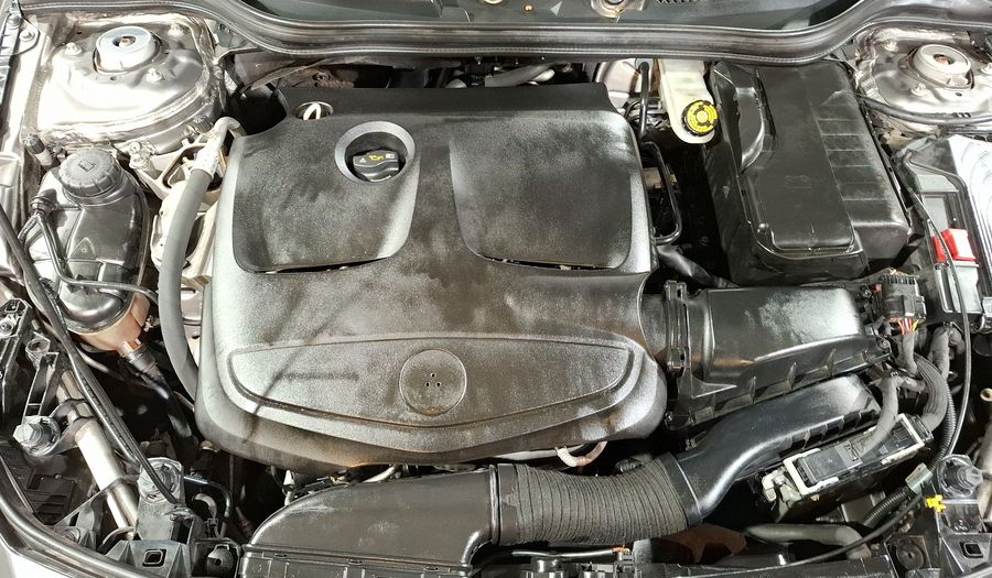 Mercedes Benz Clase Cla 1.6 CLA 200 SPORT DCT Coupe 2018