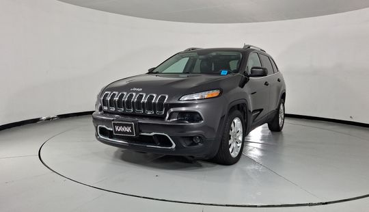 Jeep • Cherokee