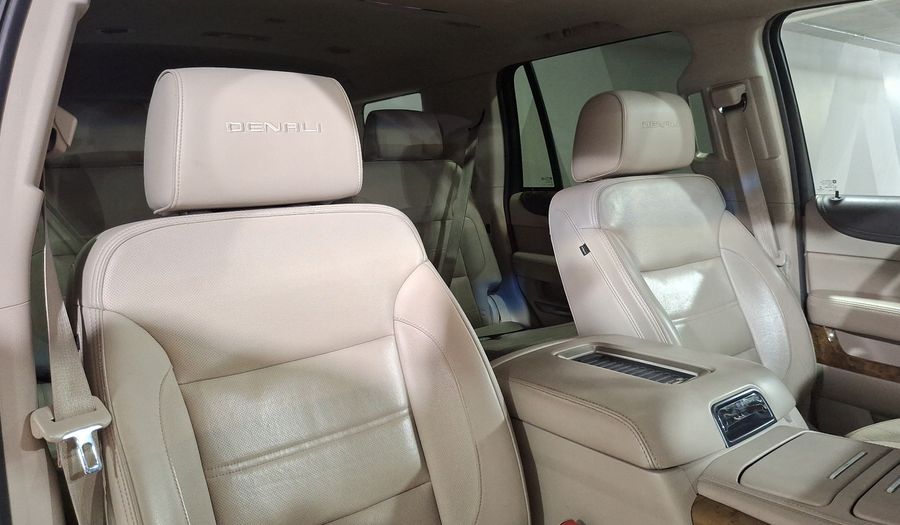 Gmc Yukon 6.2 D DENALI AT 4WD Suv 2017