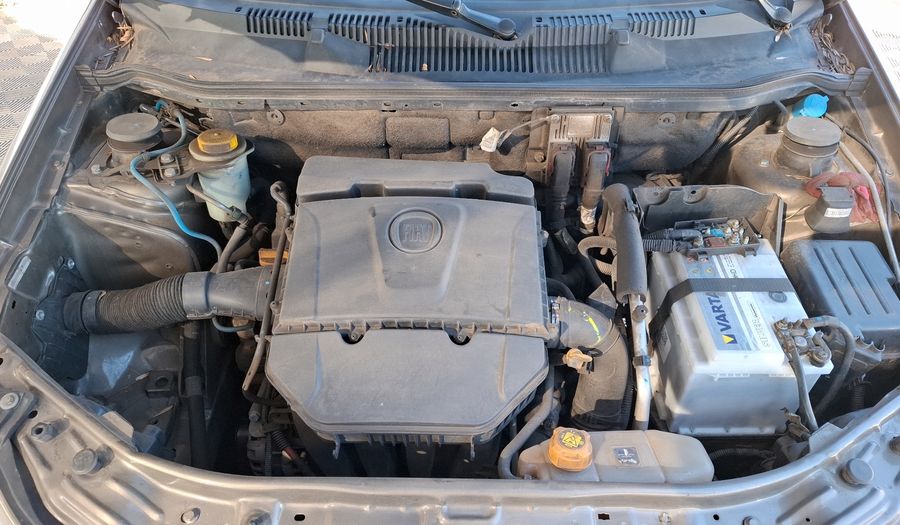 Fiat Strada 1.6 16V ADVENTURE CD Pickup 2013