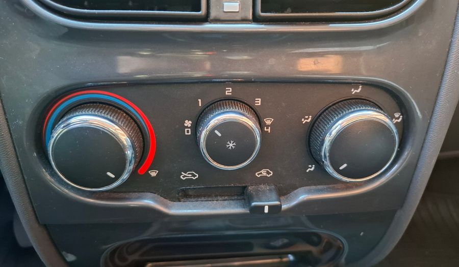 Fiat Strada 1.6 16V ADVENTURE CD Pickup 2013