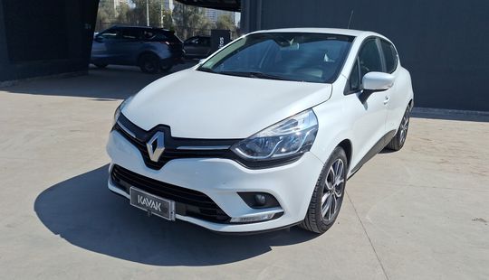 Renault • Clio