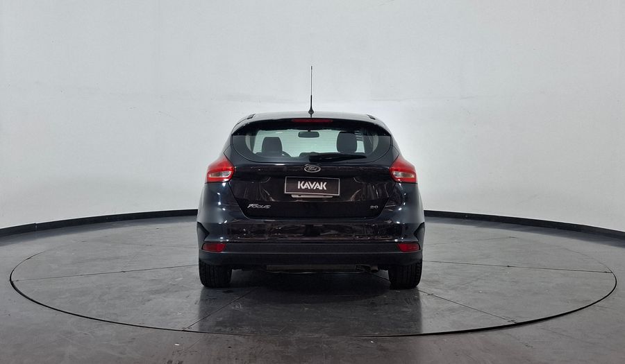Ford Focus Iii 2.0 SE Hatchback 2015