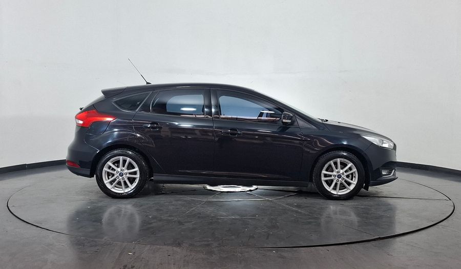 Ford Focus Iii 2.0 SE Hatchback 2015