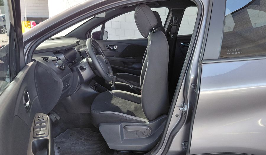 Renault Captur 2.0 ZEN Suv 2022
