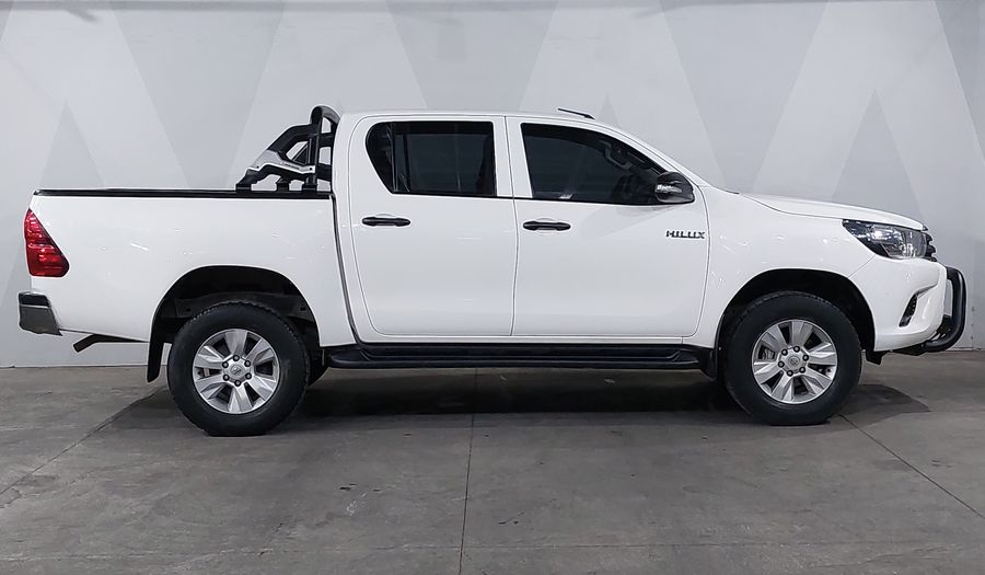 Toyota Hilux 2.7 DOBLE CABINA SR (D-CAB SR) Pickup 2016