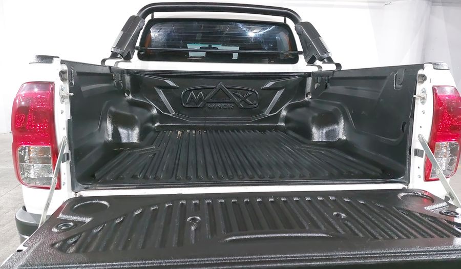 Toyota Hilux 2.7 DOBLE CABINA SR (D-CAB SR) Pickup 2016