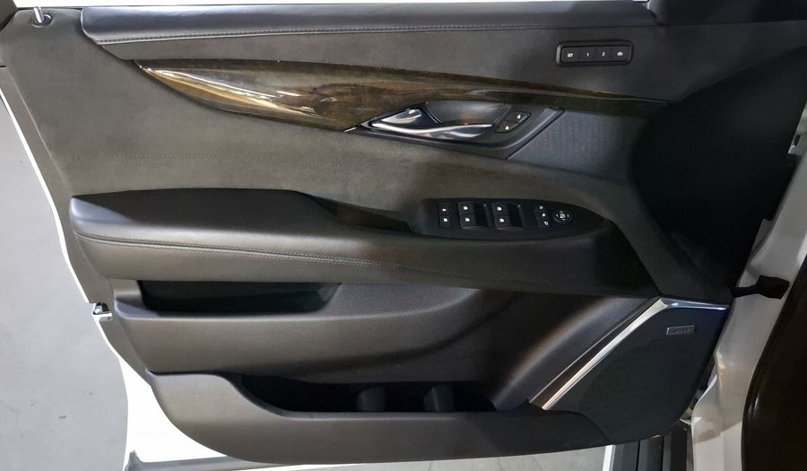 Cadillac Escalade 6.2 SUV P PLATINUM AUTO 4WD Suv 2019