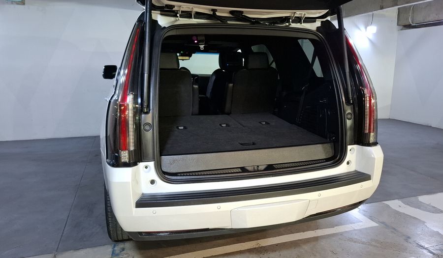 Cadillac Escalade 6.2 SUV P PLATINUM AUTO 4WD Suv 2019