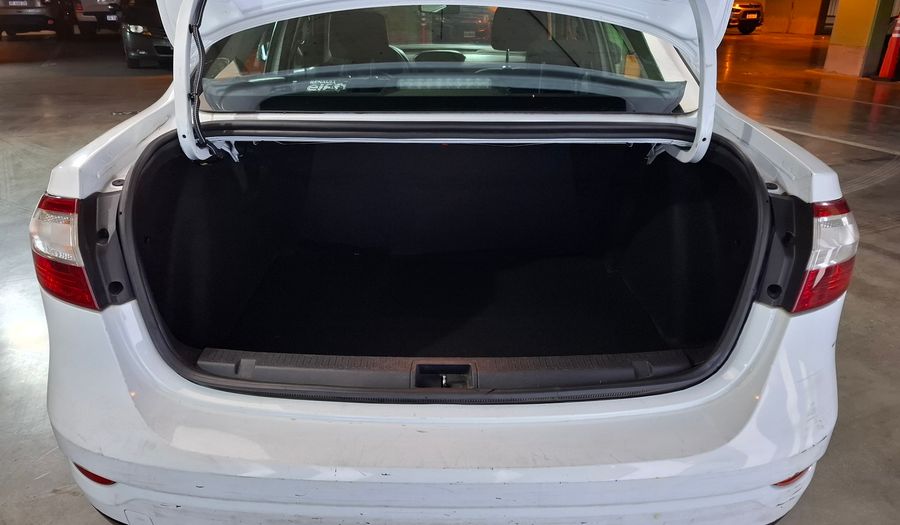 Renault Fluence 1.6 CONFORT PLUS Sedan 2013
