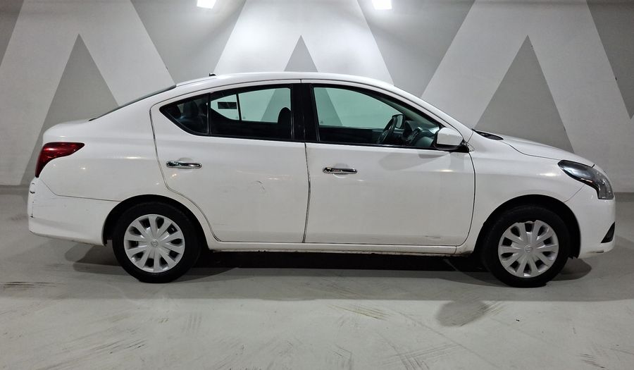 Nissan Versa 1.6 SENSE TM AC Sedan 2016
