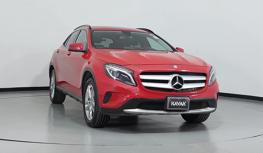 Mercedes Benz Clase Gla 1.6 GLA 180 CGI Suv 2016