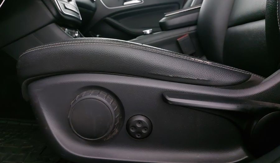 Mercedes Benz Clase Gla 1.6 GLA 180 CGI Suv 2016