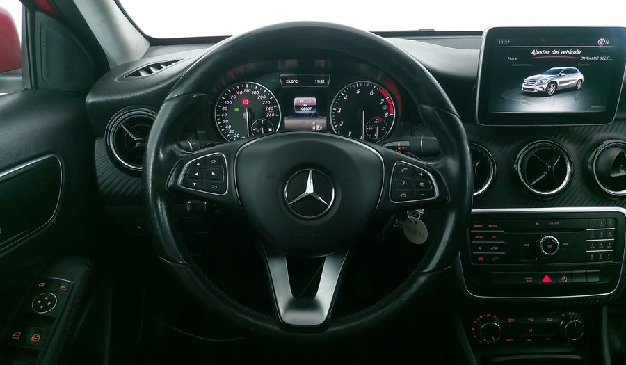 Mercedes Benz Clase Gla 1.6 GLA 180 CGI Suv 2016