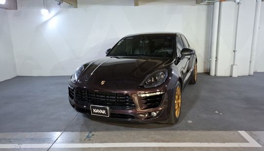 Porsche • Macan