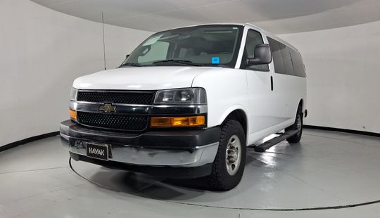 Chevrolet • Express Van