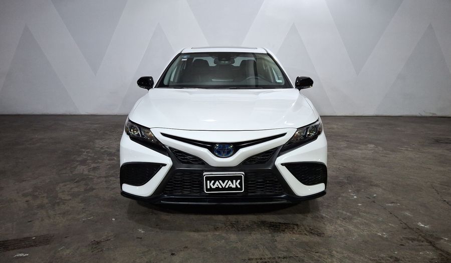 Toyota Camry 2.5 HEV SE NIGHTSHADE AUTO Sedan 2023