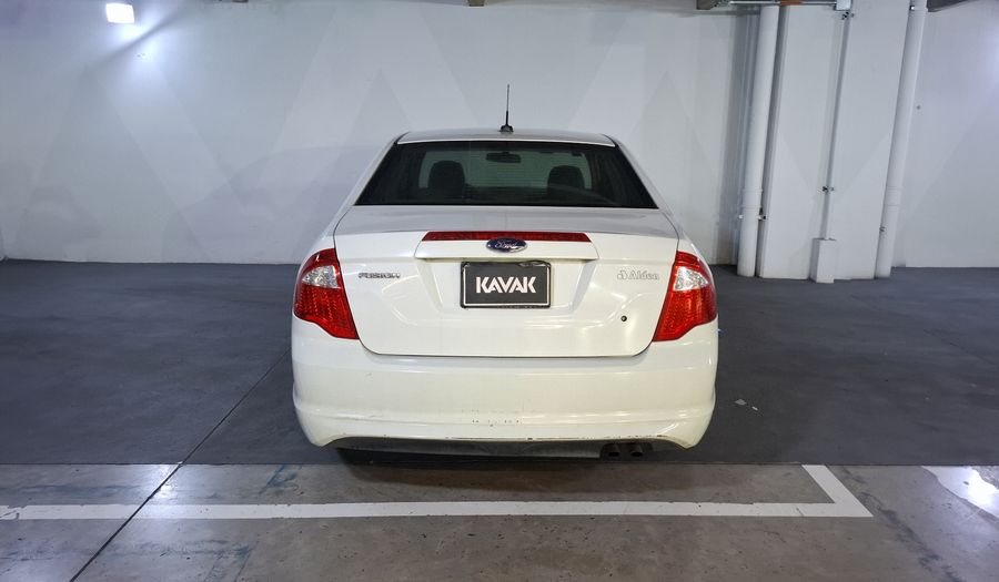 Ford Fusion 2.5 S I4 AT Sedan 2010
