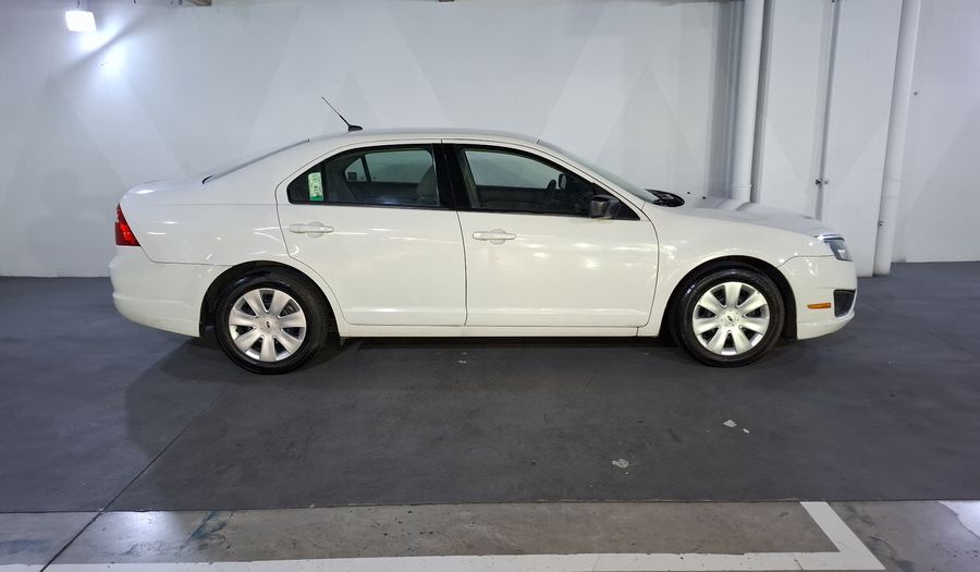 Ford Fusion 2.5 S I4 AT Sedan 2010