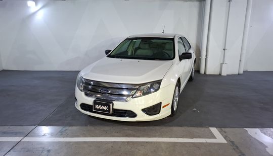 Ford • Fusion
