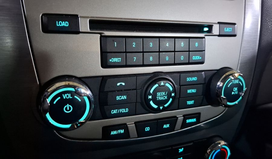 Ford Fusion 2.5 S I4 AT Sedan 2010