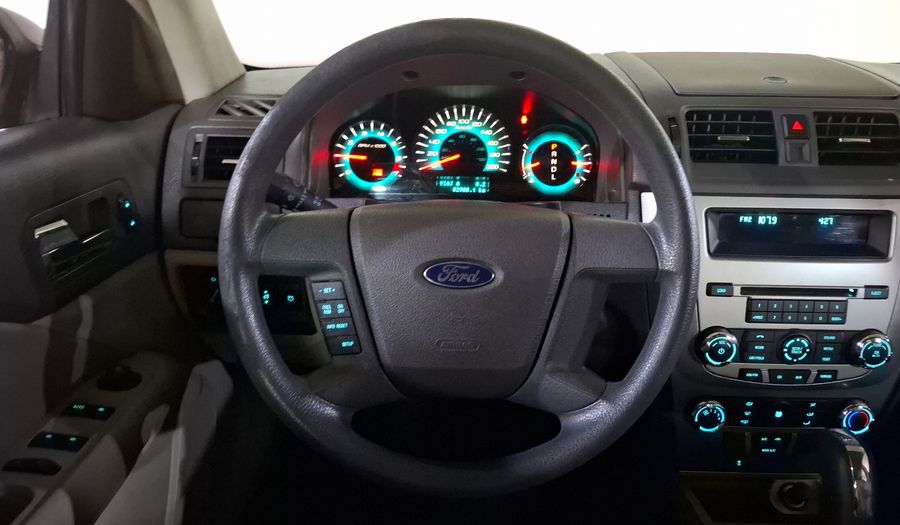 Ford Fusion 2.5 S I4 AT Sedan 2010