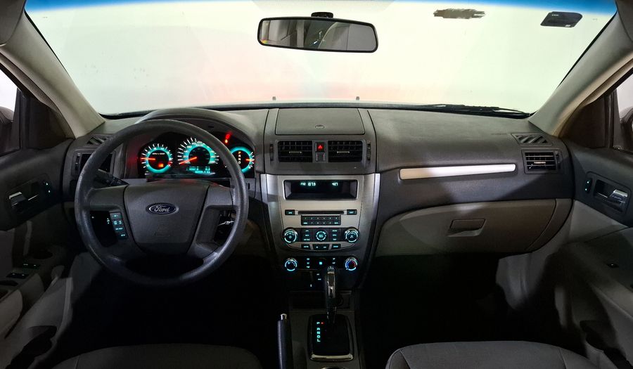 Ford Fusion 2.5 S I4 AT Sedan 2010