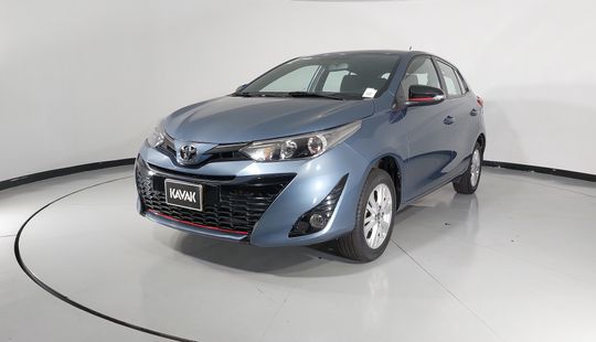 Toyota • Yaris