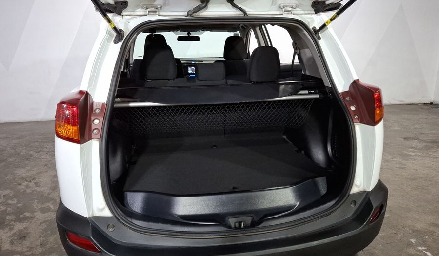 Toyota Rav4 2.5 XLE AWD AT Suv 2015