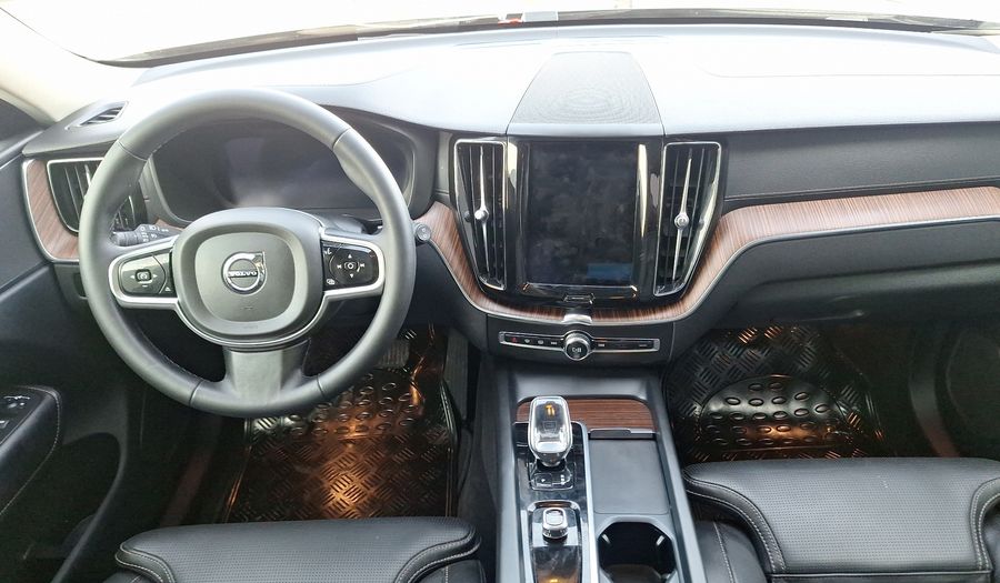 Volvo Xc60 2.0 T8 PHEV ULTIMATE RC 4WD AUTO Suv 2023
